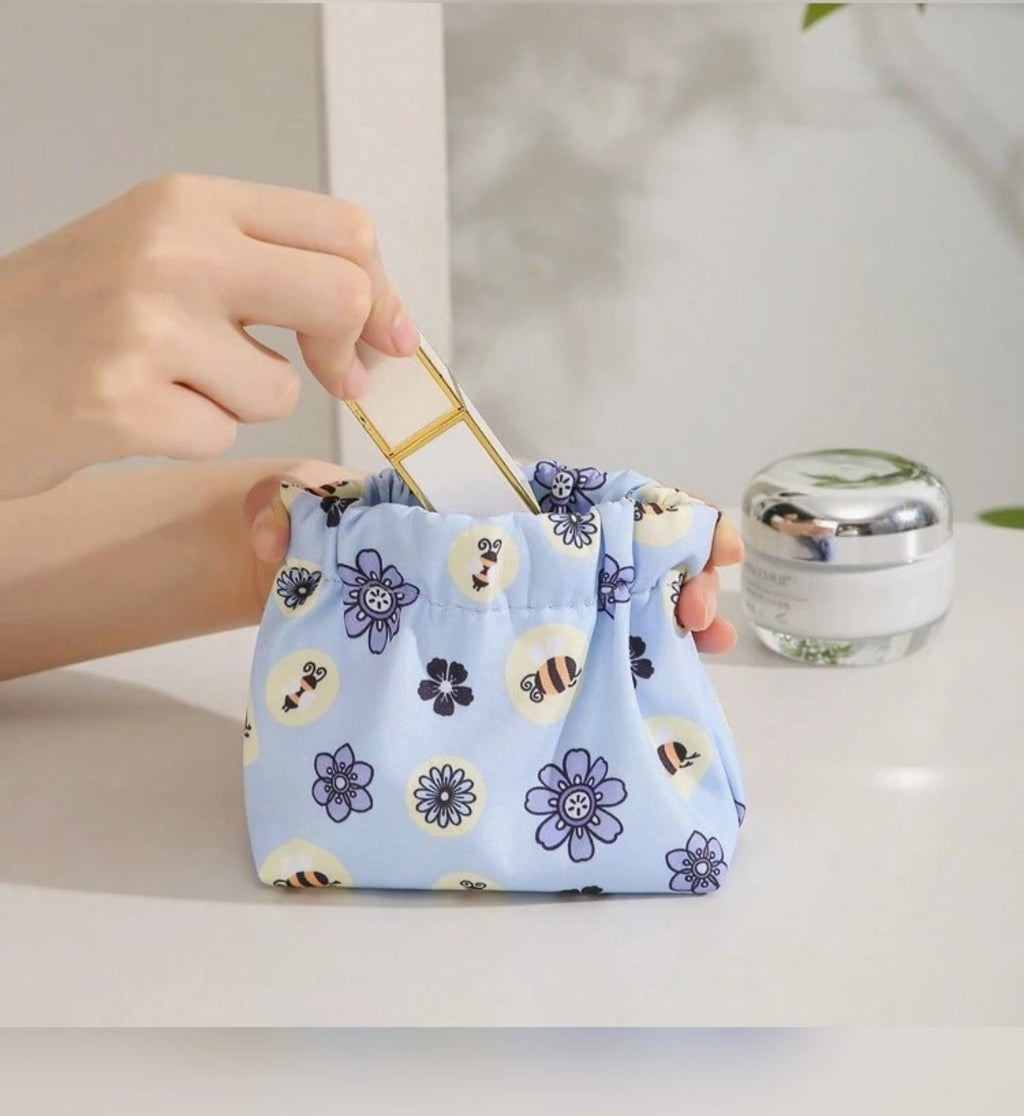 Bee Orchid Period Pack